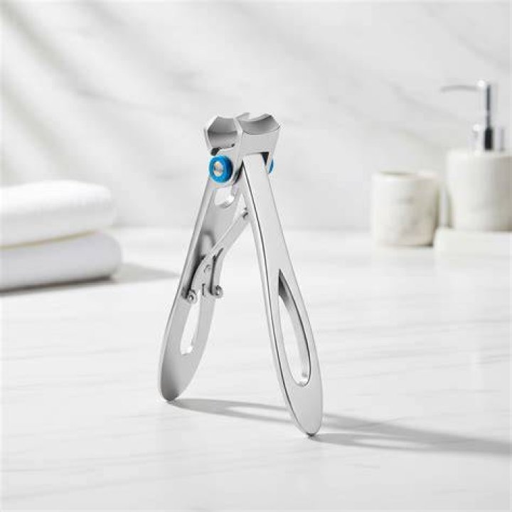 13 Best Nail Clippers for Perfect Manicures And Pedicures
