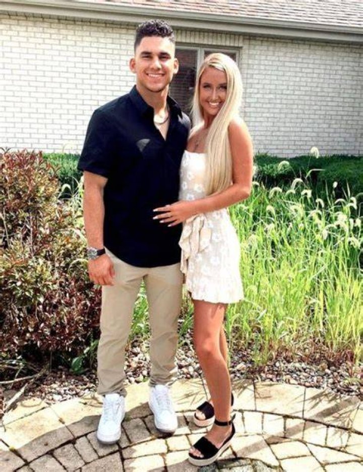 Alek And His Girlfriend Kailey Have Been Dating Since November 2015