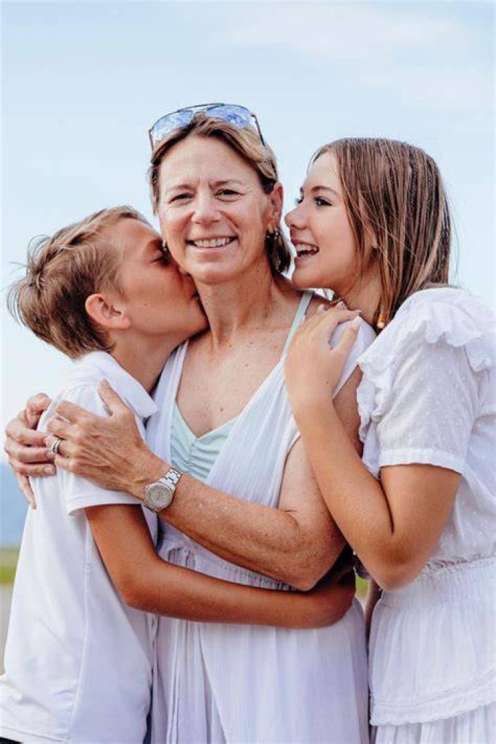 Annika Sörenstam With Her Kids