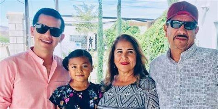 Armando and his family 
