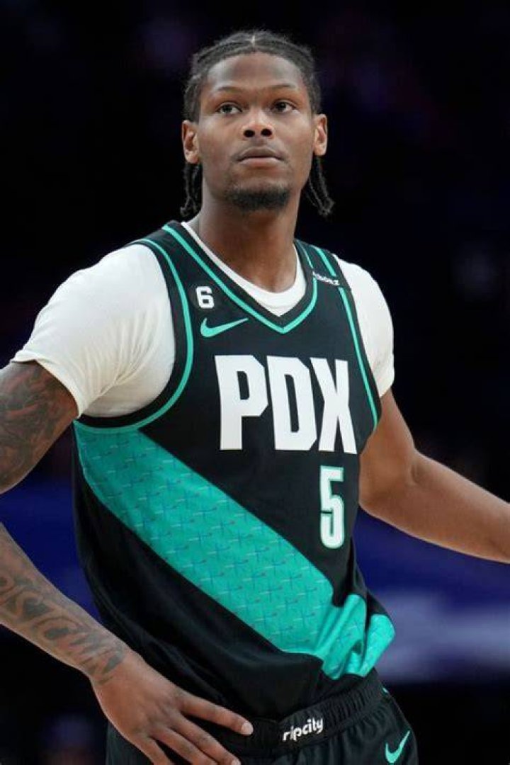Cam Reddish Focusing In The Match