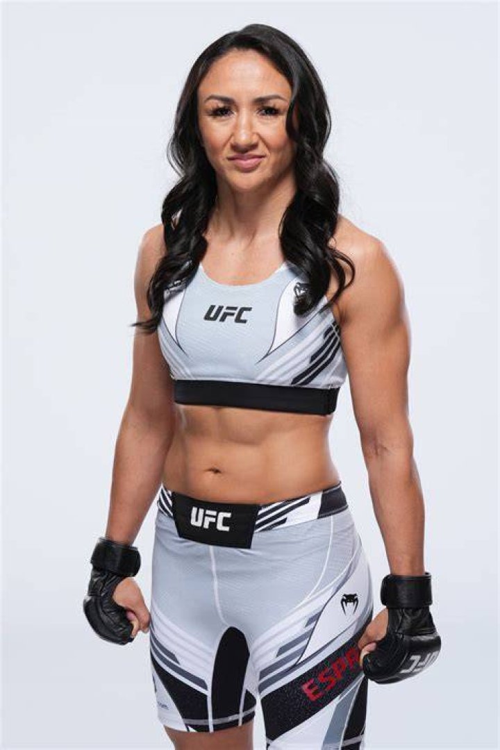 Carla Esparza