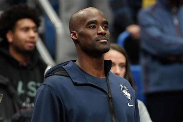 Emeka Okafor dressing up as SpongeBob.