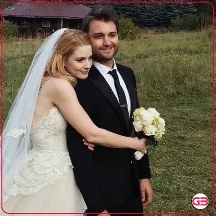 Is Alexandra Breckenridge Married to Casey? Answered