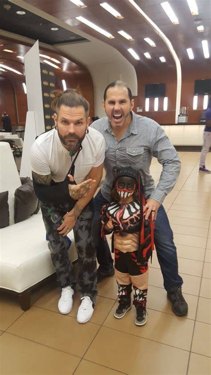 Jeff Hardy with his family