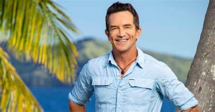 Jeff Probst Survivor Host