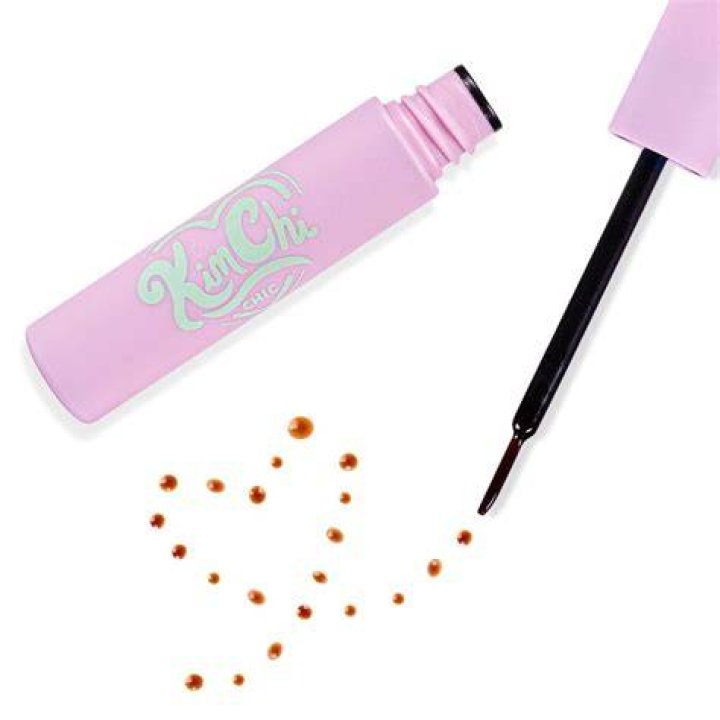 KimChi Chic Candy Girl Fake Freckle Pen