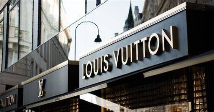Louis Vuitton Luxury Brand European Clothing