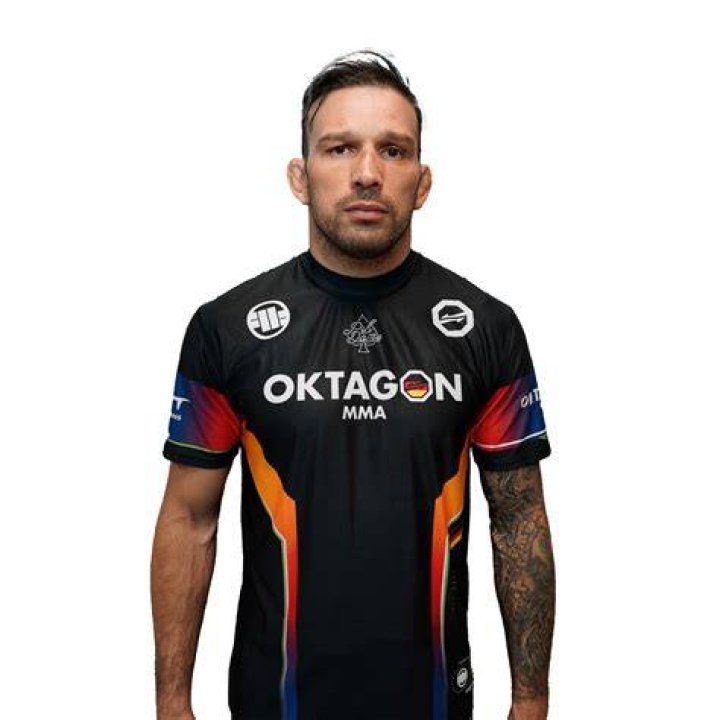 Max Jersey