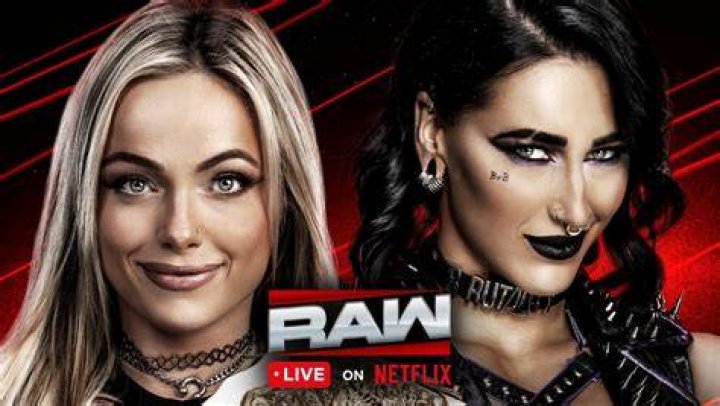 Rhea Ripley vs Liv Morgan