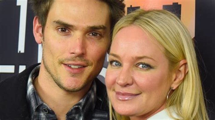 Sharon Case Opens Up About Her Relationship With Mark Grossman!