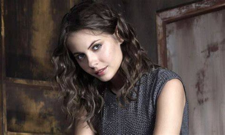 Thea Queen- Half Sister Of Oliver